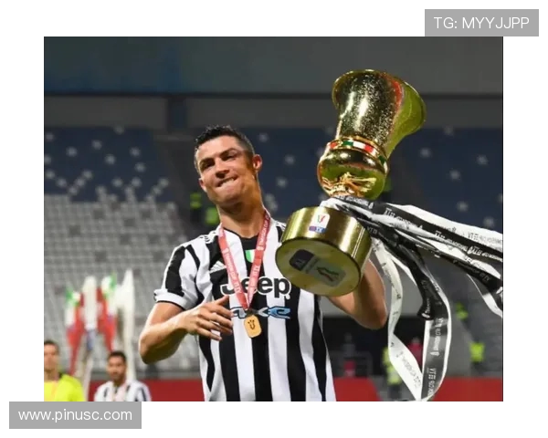 尤文图斯历史最佳阵容曝光：C罗 特维斯入选！他们入选真无争议吗